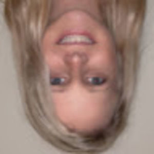 Meet your Posher, Caroline